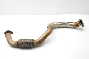 Opel Astra K (2015–2021) Exhaust manifold 82204903 - 4