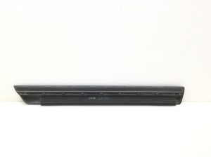 AUDI A8 D3 (2002–2010) Zierleisten der hinteren Seitentüren 4E0853969 - 3