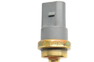 Volkswagen Passat B7 (2010–2014) Kühlmitteltemperatursensor 06A9195001A - 2