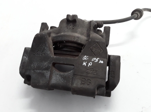 RENAULT Scenic (2009–2015) Eesmine pidurisadul 410110001R - 2