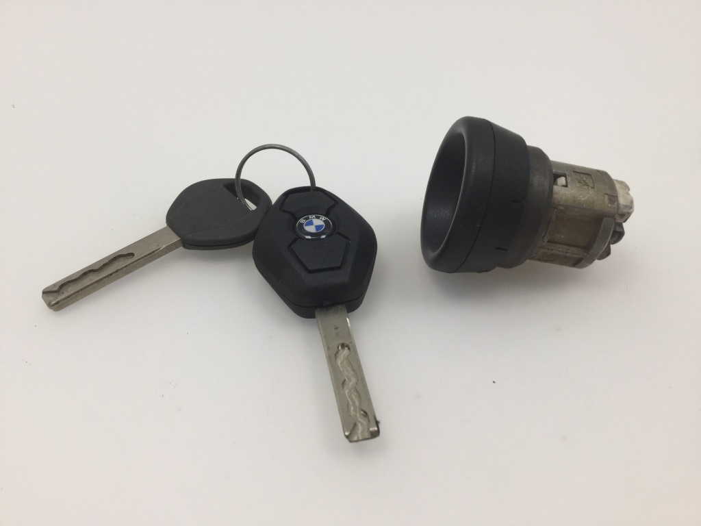 Used BMW X5 Ignition switch 1094686