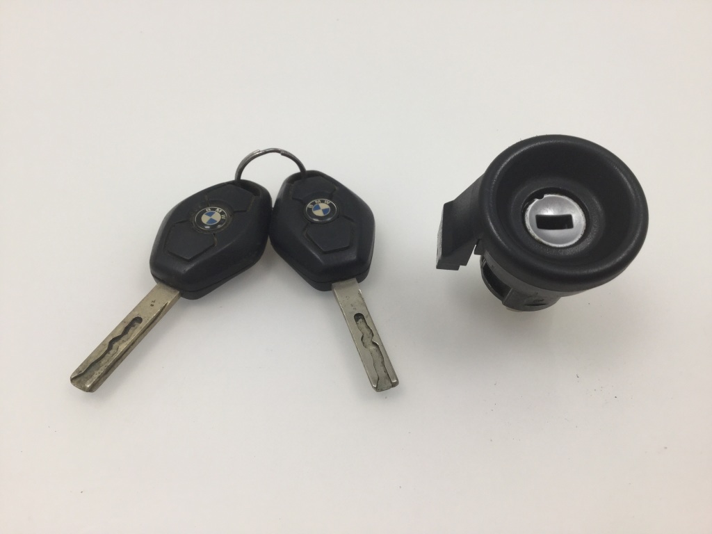 Used BMW X5 Ignition switch 1094686