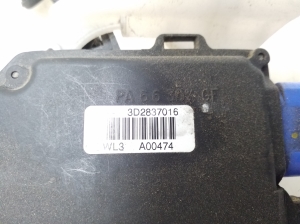 Volkswagen Caddy III (2004–2015) Front door lock - 3