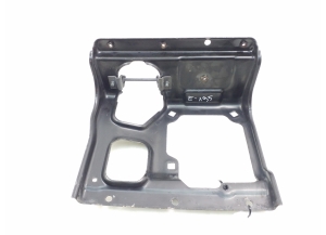 Mercedes Benz CLS-Class 219 (2004–2010) Esiraami keskosa lukust allapoole A2196201016 - 2