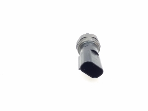 Mercedes Benz ML-Class 163 (1998–2005) A/C condenser sensor A2038300372 - 3