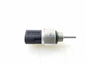 Kondicioniera radiatora sensors - A2108300072