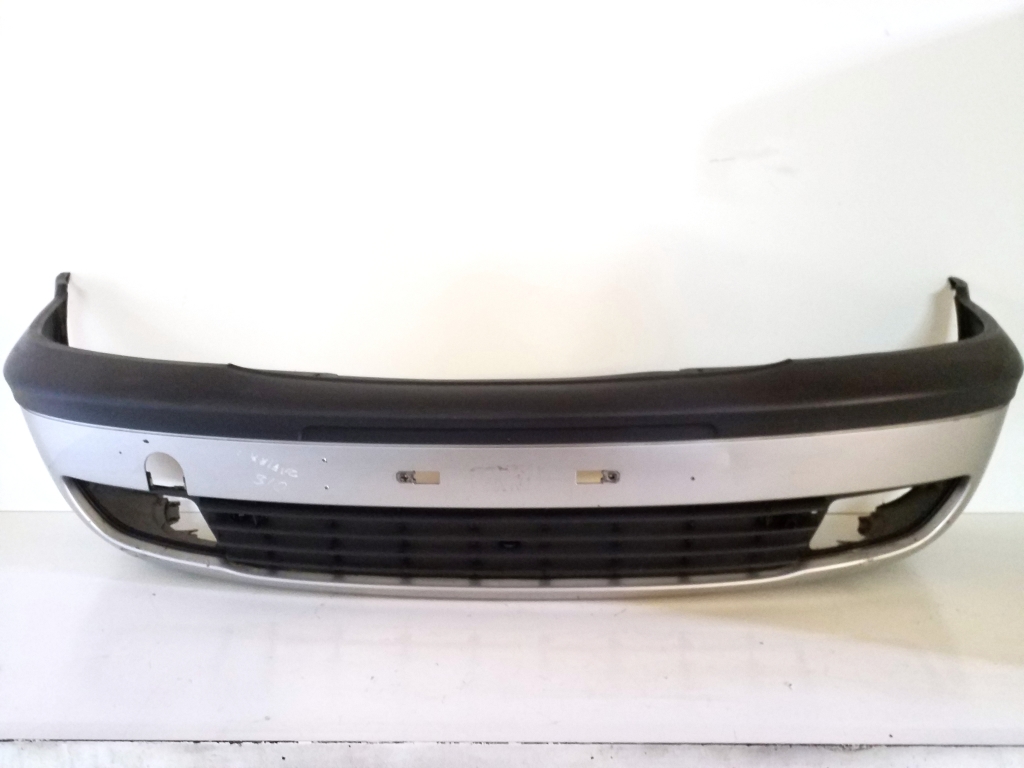 Used Opel Zafira Front bumper and its parts (set) 90580620