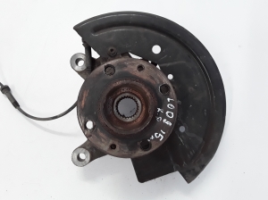   Front wheel hub and its parts  - 400116210R 