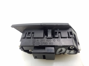 Mercedes Benz GL-Class 164 (2006–2012) Door lock/unlock switch A2518201010 - 2