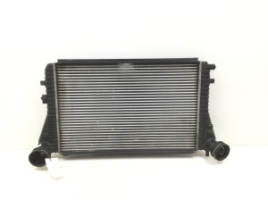  Intercooler radiator 