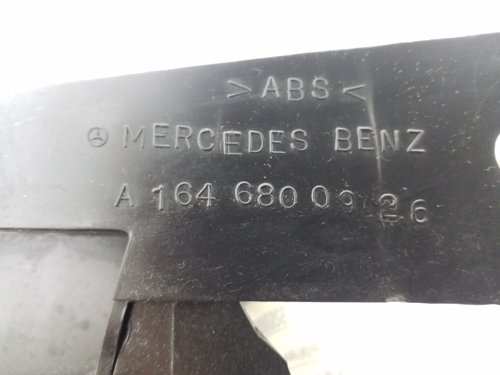 MERCEDES-BENZ GL-Class X164 (2006-2012) Другие части внутренние двигателя A1646800926 20988845