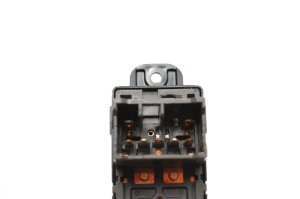 Hyundai i20 (2008–2014) Schalter el. Fensterheber hinten - 3
