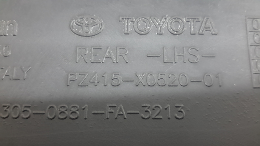 TOYOTA RAV4 3 generation (XA30) (2005-2012) Kreisās puses bīdāmo durvju moldings PZ415X0520 20973953