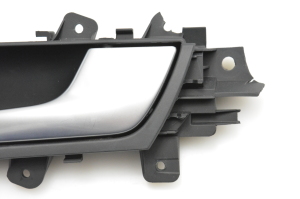 AUDI A4 B8 (2007–2016) Front door inner handle 8K0837020 - 2