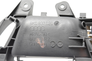 AUDI A4 B8 (2007–2016) Front door inner handle 8K0837020 - 4