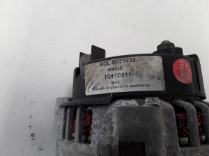 RENAULT Megane II (2002–2009) Generaator 7701057360 - 2