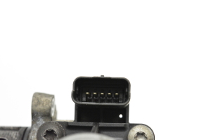  EGR valve 