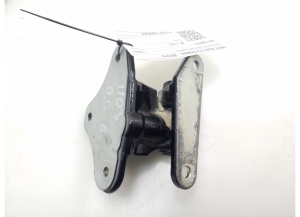 Mercedes Benz R-Class 251 (2006–2017) Rear side door lower hinge A2517300637 - 2