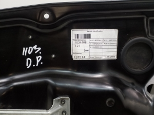 Mercedes Benz R-Class 251 (2006–2017) Priekšējo durvju logu pacēlājs un tā daļas - 3