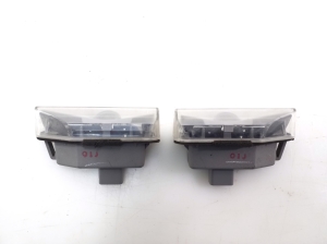 LEXUS RX GGL1 (2009–2015) Numbrimärgi tuled 8120448010 - 3