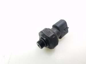   Sensor Klimakondensator  -  