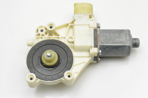 Front door window regulator motor - 6M2114A389B