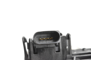 Volkswagen Golf VII (2012–2026) Sisselaskekollektor ja selle osad 04E129711L - 3