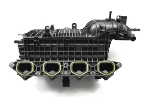 Volkswagen Golf VII (2012–2026) Sisselaskekollektor ja selle osad 04E129711L - 4