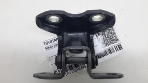 TOYOTA RAV 4 A3 (2005–2012) Rear side door upper hinge - 2
