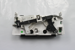 Peugeot 308 (2007–2015) Heater control panel 69947013 - 4