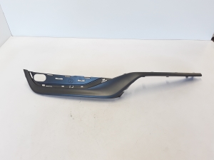  Front bumper trim strip 