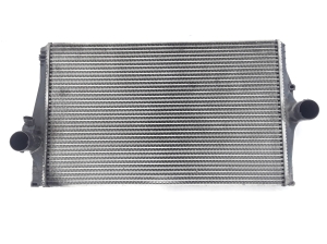 Vahejahuti radiaator - 8743870