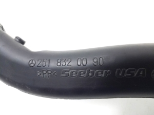 Mercedes Benz R-Class 251 (2006–2017) Sonstiges Teil der Scheibenwischerverkleidung A2518320090 - 2