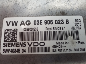 Skoda Fabia MK 2 (2007–2014) Engine control unit 03E906023B - 4