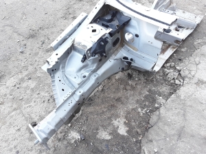 VOLVO XC60 (2008–2017) Eesmine tugijalg 31253087 - 2