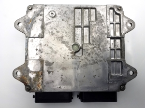 Mitsubishi Colt VI (2003–2012) Engine control unit 1860A551 - 4