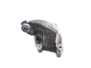 Motorhalter - A6422230304