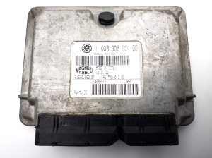 Motorsteuergerät - 036906034DD