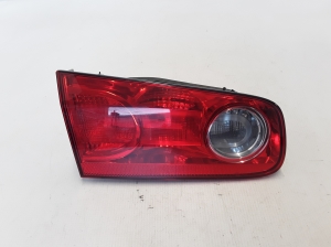 Tail light on trunk lid - 8200262110