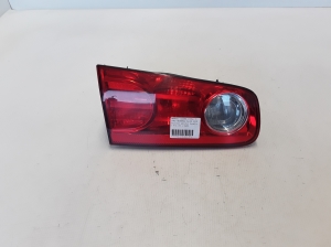 Tail light on trunk lid - 8200262110