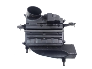 Mercedes Benz E-Class W211 (2002–2009) Luftfiltergehäuse A6420901901 - 2
