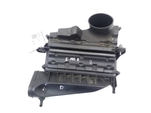 Mercedes Benz E-Class W211 (2002–2009) Luftfiltergehäuse A6420901601 - 2