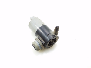 TOYOTA Avensis T27 (2008–2019) Front windshield washer pump 8533002030 - 3