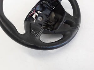  Steering wheel 