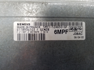 Ford Focus (2004–2011) Engine control unit 5M5112A650GF - 3