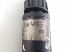 Mercedes Benz Sprinter 902 (2000–2006) Motor für Frontscheibenwaschanlage A0008604826 - 3