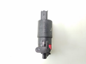 TOYOTA Corolla (2001–2007) Front windshield washer pump 8533005030 - 3