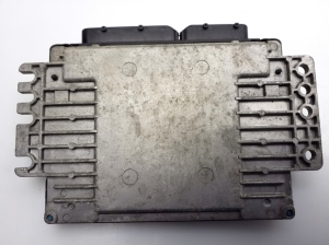 NISSAN Note E11 (2005–2014) Engine control unit MEC37510C26522 - 5