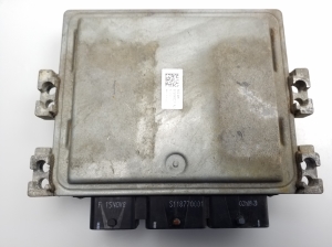 Ford Fiesta V (2002–2008) Engine control unit 8V2112A650EB - 2