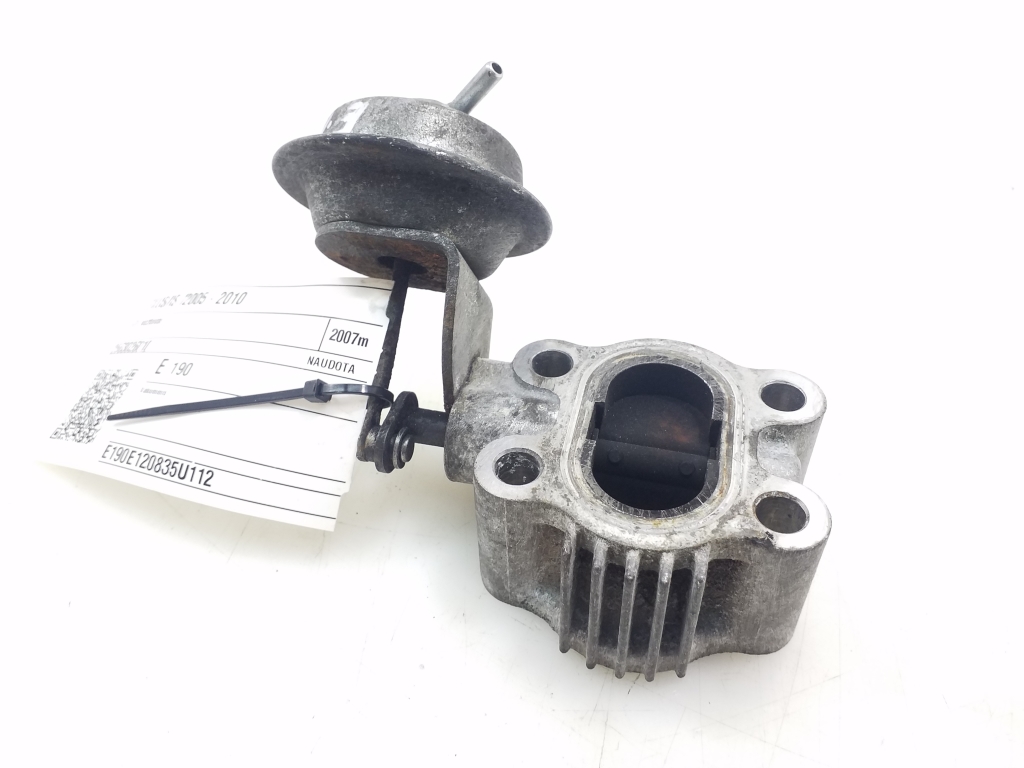 Used LEXUS IS EGR valve 2563026010